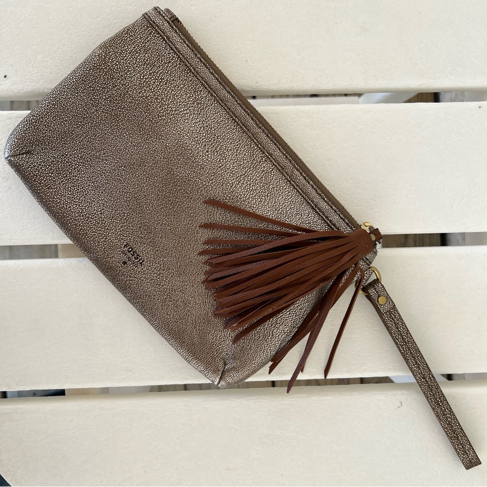 Fossil Metallic Gold / Tan Wristlet Clutch with Tassel pockets goat leather